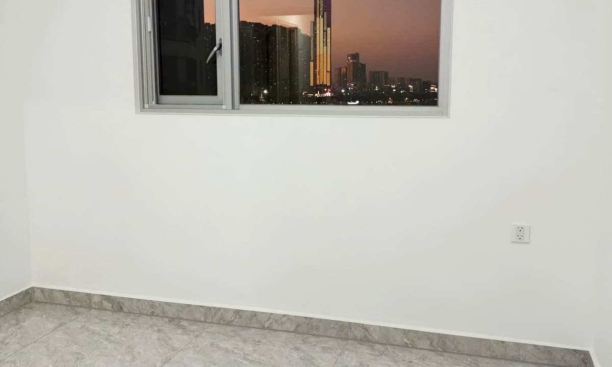 Paris Hoàng Kim bán căn hộ 3 phòng ngủ 74m2 nội thất cơ bản view L81
