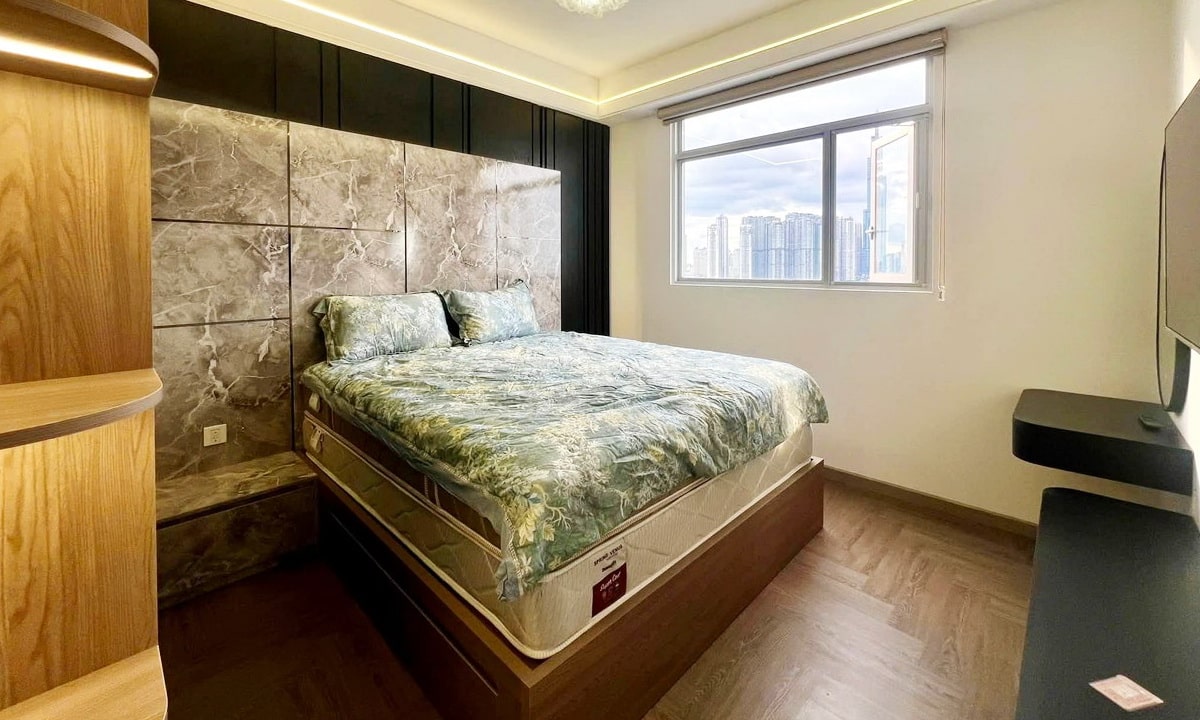 Paris Hoàng Kim cho thuê căn hộ 2 phòng ngủ nhà đẹp lầu cao view L81