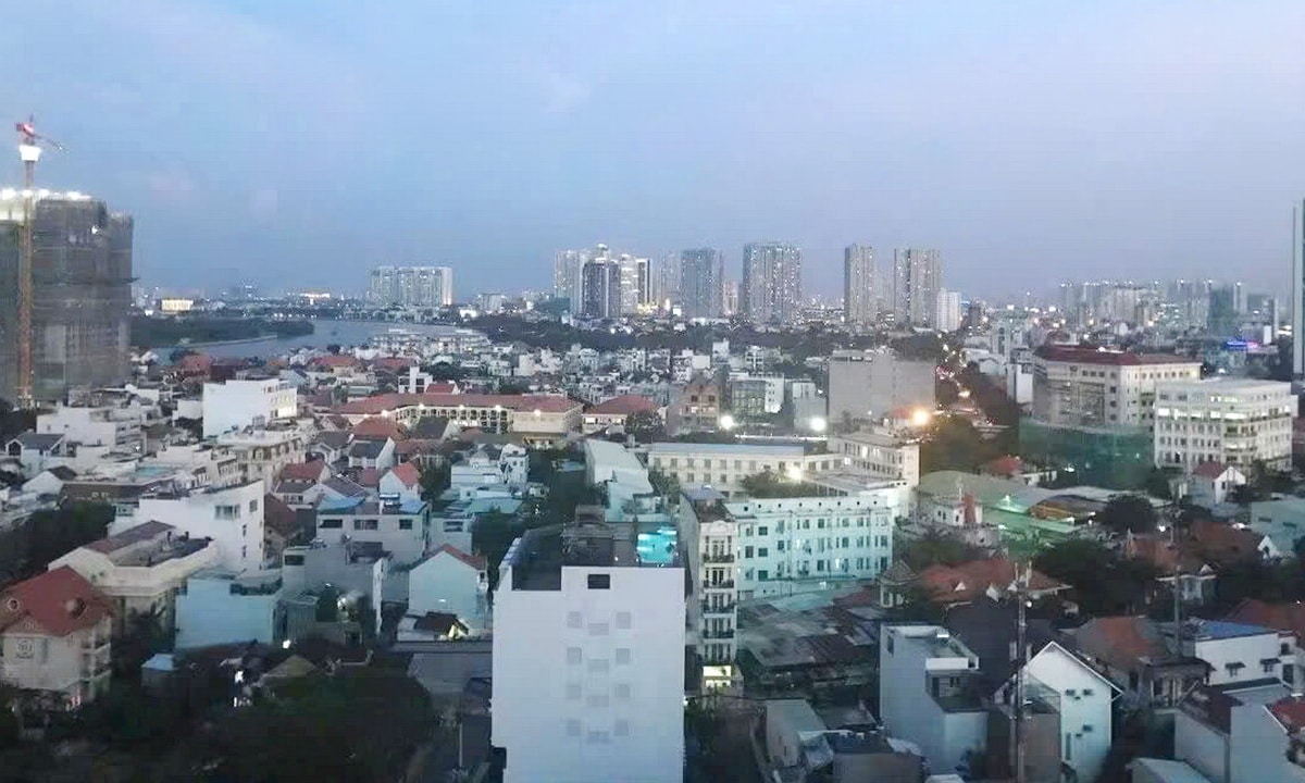 Tropic Garden bán 2 phòng ngủ 82m2 có sân vườn nội thất lầu cao view sông
