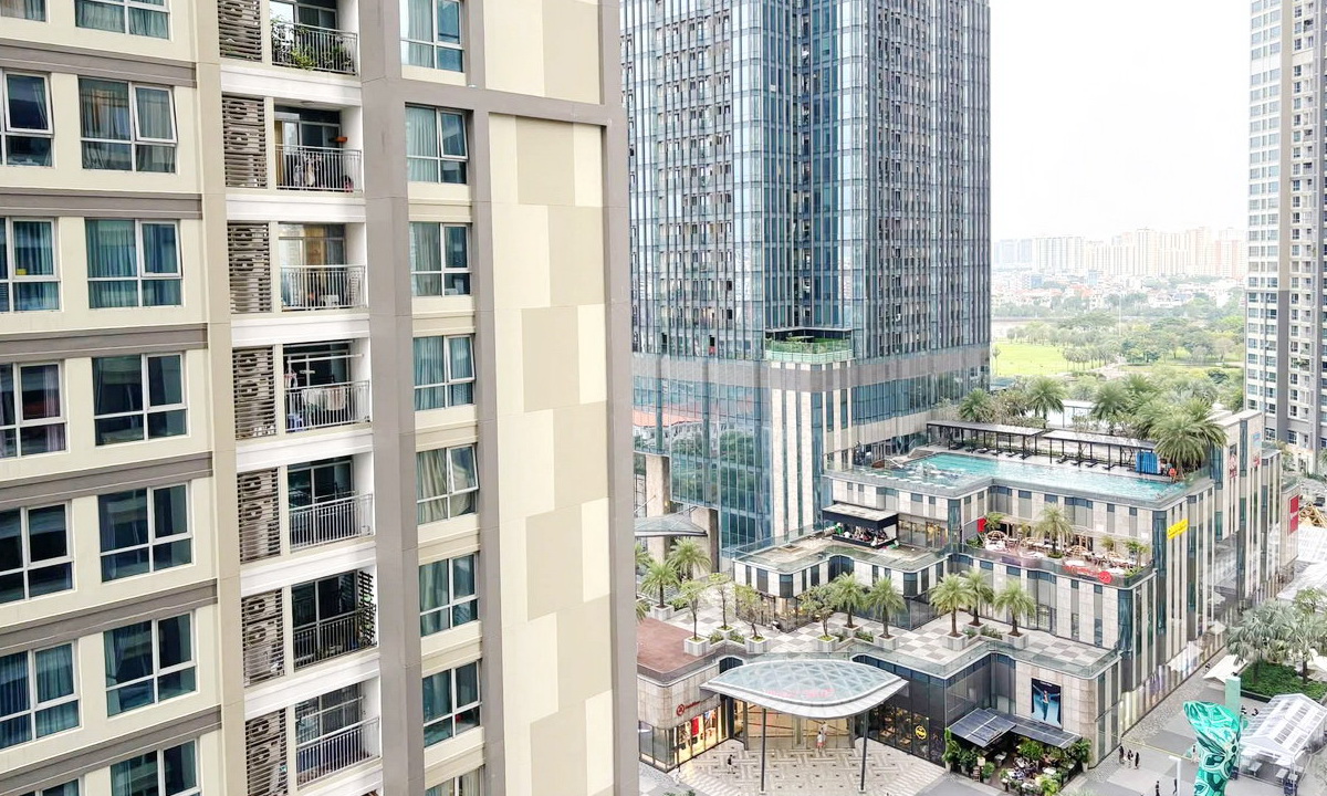 Vinhomes Central Park cho thuê căn hộ 1 phòng ngủ full nội thất lầu cao mát