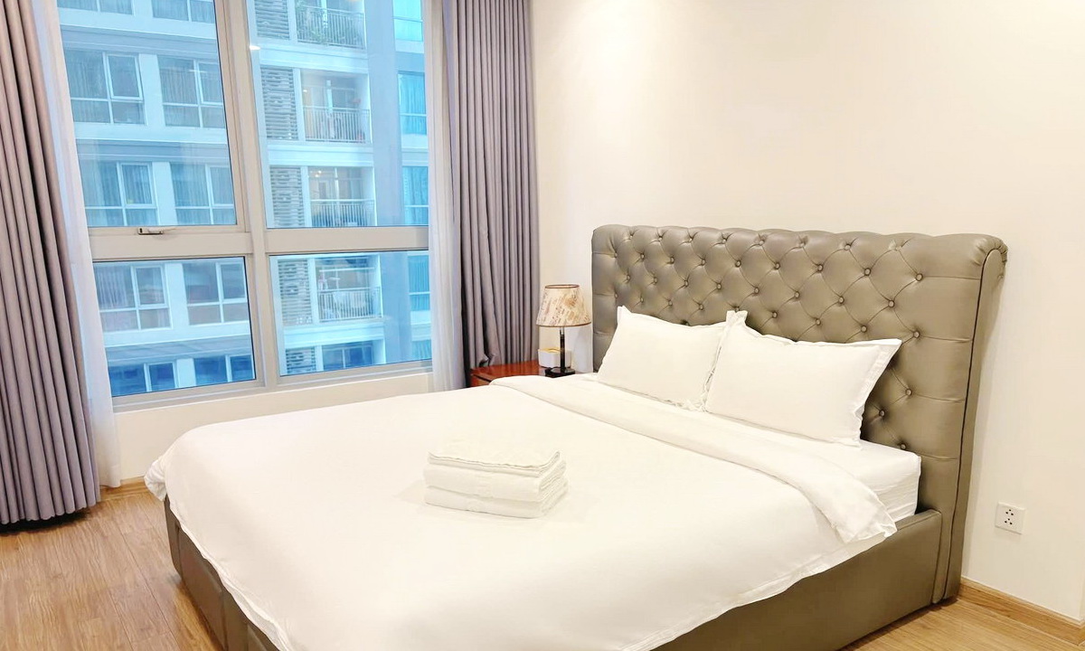 Vinhomes Central Park cho thuê căn hộ 1 phòng ngủ full nội thất lầu cao mát