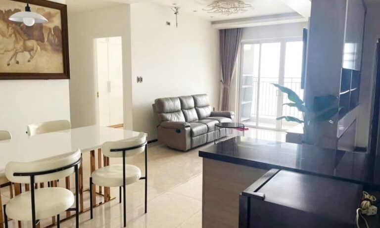 Sunrise City View cho thuê căn 3 phòng ngủ đủ nội thất lầu cao view Bitexco