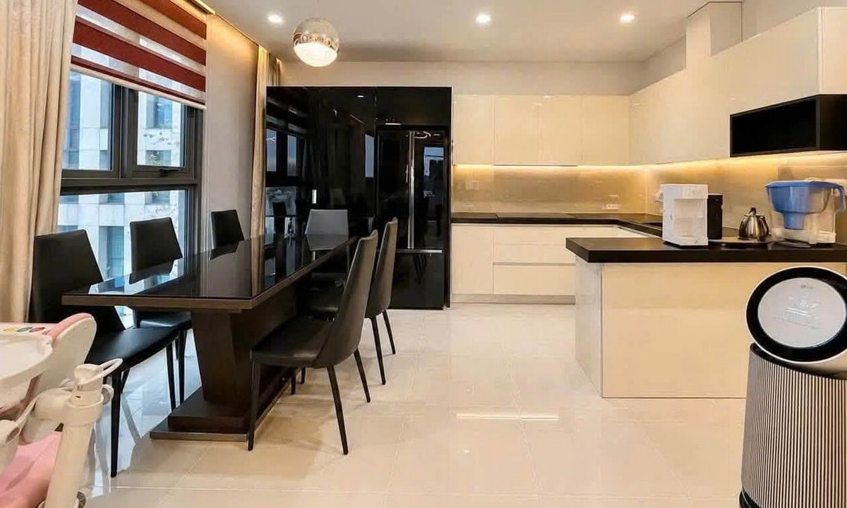 Pearl Plaza bán căn hộ 3 phòng ngủ 122m2 đầy đủ nội thất lầu cao view L81